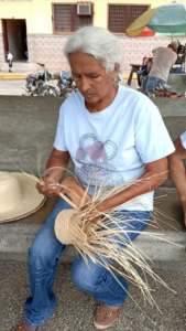 Muestra artesanal «Manos Creadoras» en Aroa celebró la tradición y el talento de Yaracuy